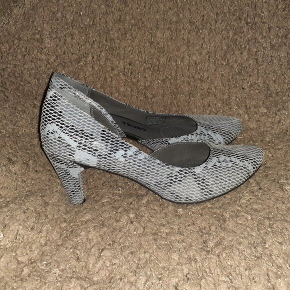 TSUBO-Fifee-D’Orsay Pump-Dark Grey Snake Pattern Leather-Sz 7.5-Near Mint - Picture 4 of 7